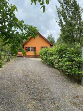 AB’s rustic cabin